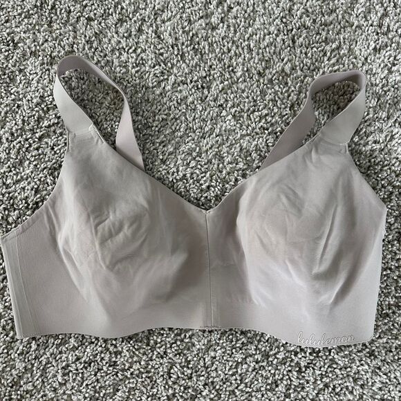 Lululemon Women's Like Nothing Bra Gray 38C - Picture 1 of 4